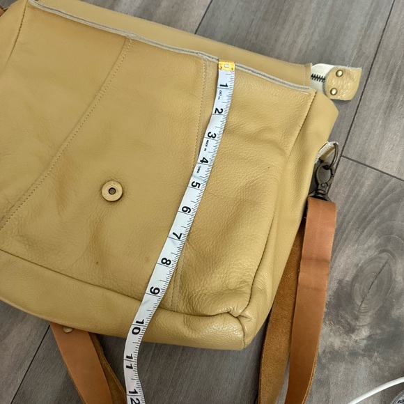 Poppy seeds genuine leather satchel bag - Picture 7 of 8